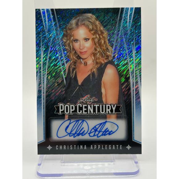 2025 Leaf Pop Century Christina Applegate Blue Auto 4/7 SP Married With Children - Picture 1 of 2